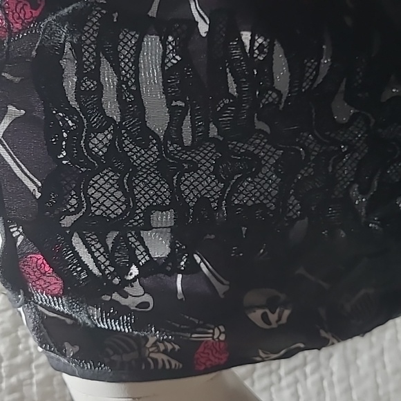 Ribcage Dress - Picture 9 of 16